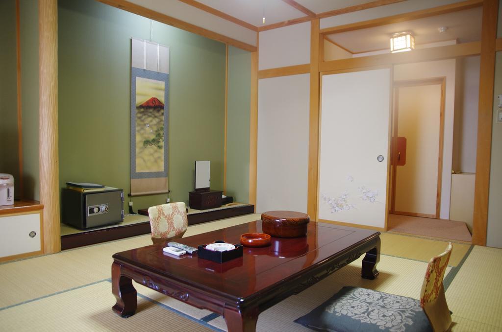 Ryokan Hida Beef Takayama  Room photo